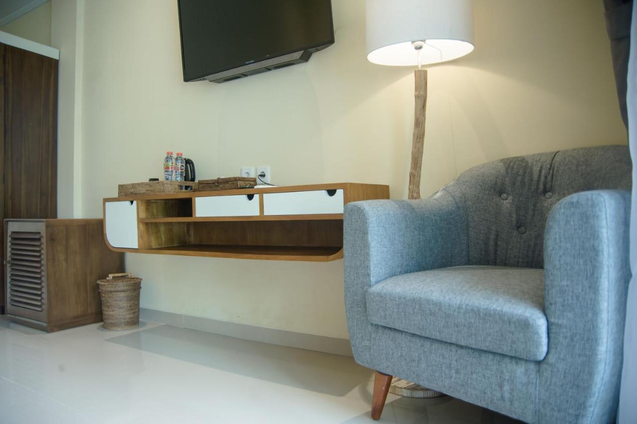 Akatara Hotel Toyapakeh Екстер'єр фото