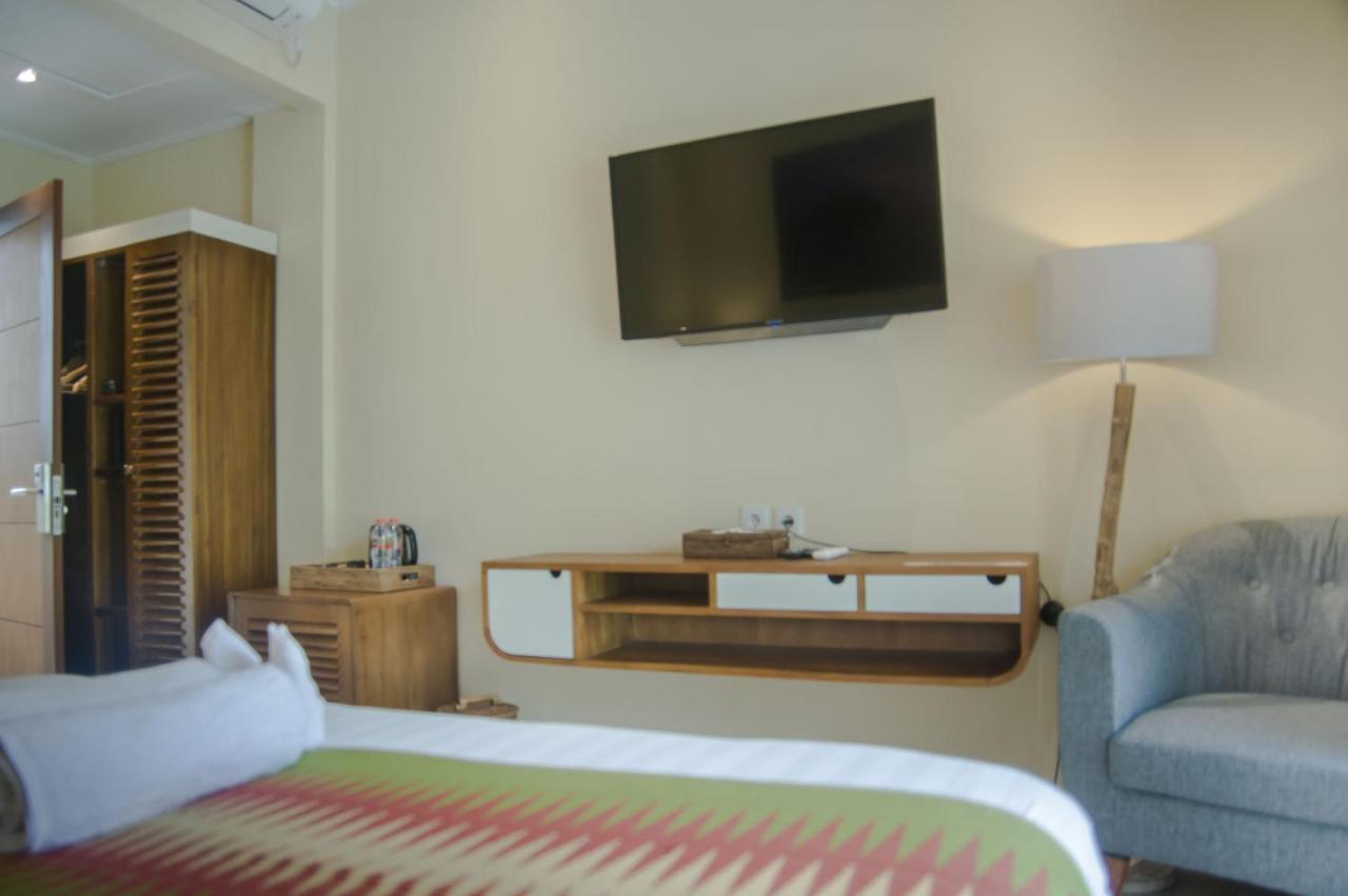 Akatara Hotel Toyapakeh Екстер'єр фото