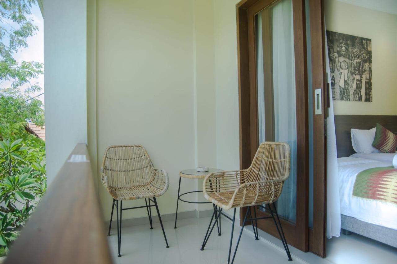 Akatara Hotel Toyapakeh Екстер'єр фото